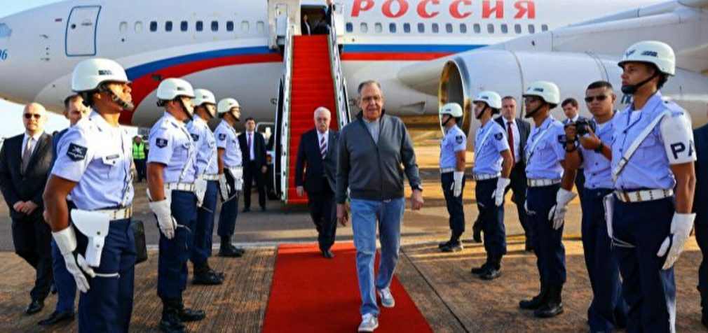 Лавров прилетів до Бразилії для зустрічі з президентом Лулою да Сілвою