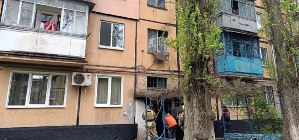 На пожежі у Кривому Розі вогнеборці врятували жінку та чоловіка: подробиці