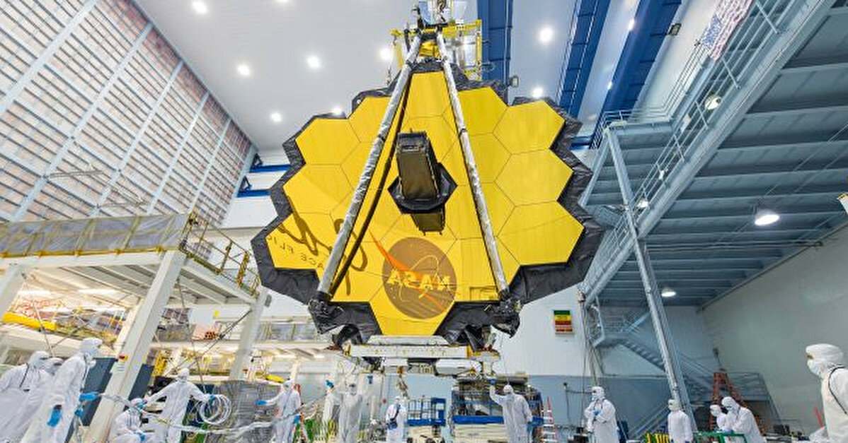 NASA запустило у космос телескоп James Webb