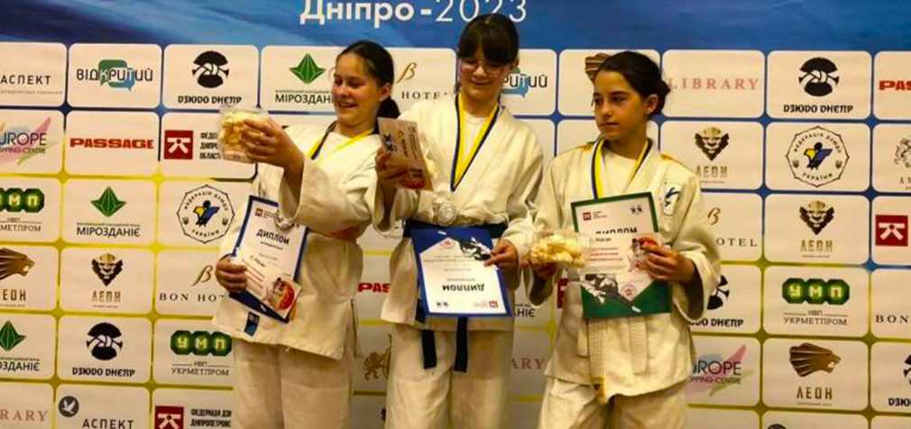 Кам’янські спортсмени привезли медалі з чемпіонату міста з дзюдо у Дніпрі