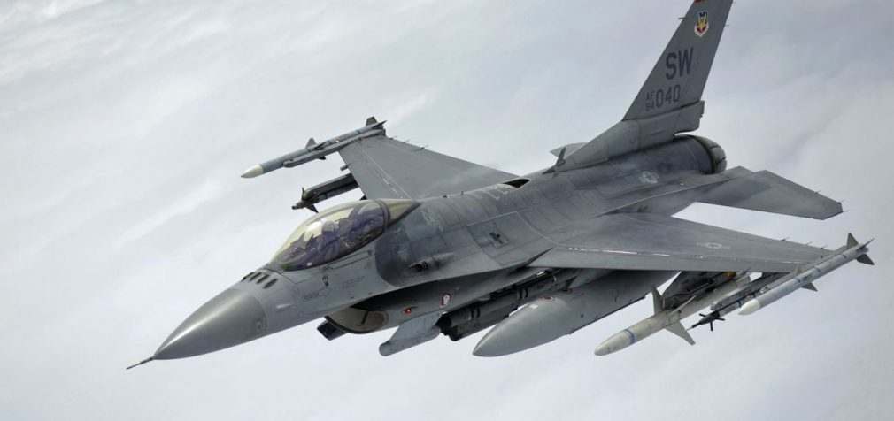 Бельгія готова навчати українців пілотувати F-16, однак є нюанс