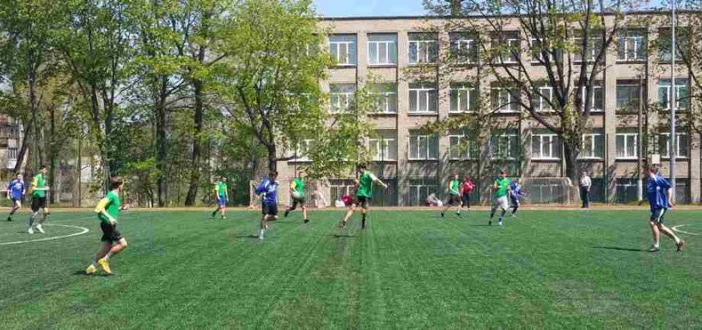 У Кам’янському спортсмени «Ліцею №29» зіграють у фіналі Кубку мера по футболу