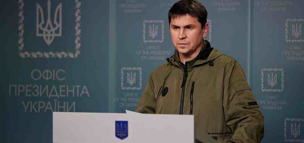 Подоляк відповів, звідки РФ бере необхідне для будівництва нових ракет