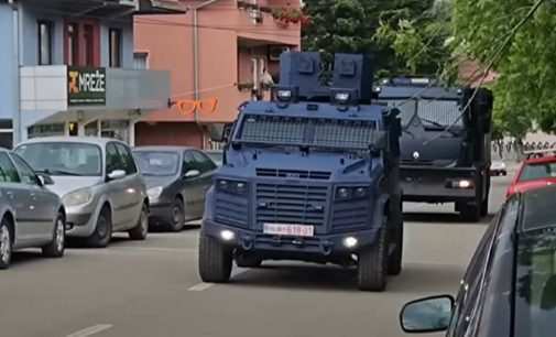 Вучич привів армію в стан найвищої боєготовності через напругу в Косові