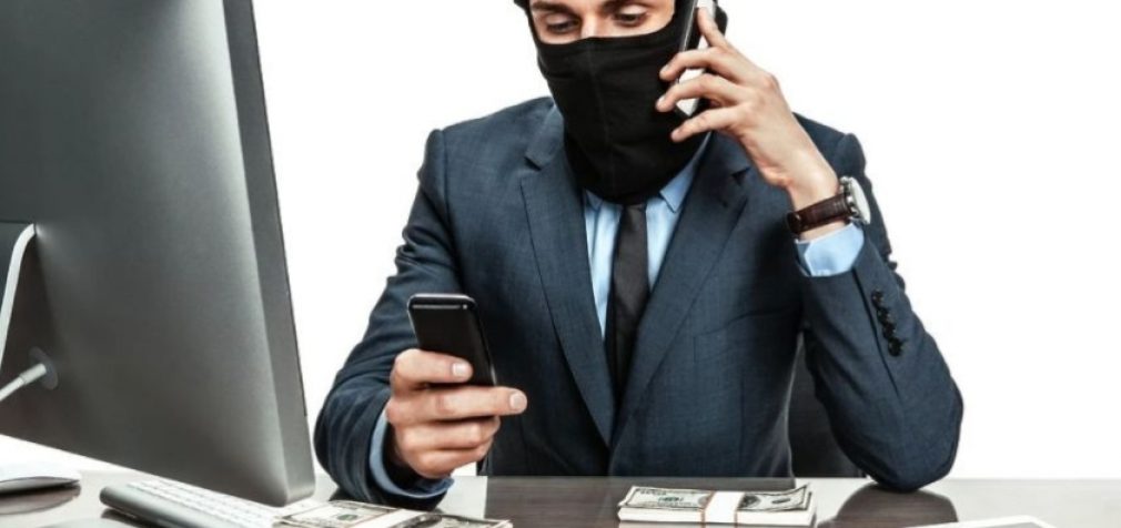 Онлайн шопінг без збитків та розчарувань: як не потрапити на гачок шахраїв