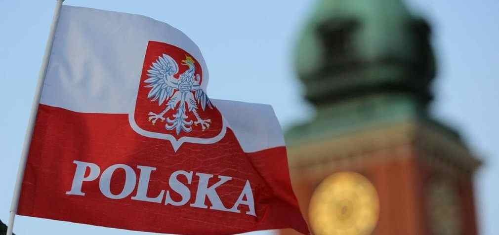 Польща закриває кордон для російських і білоруських фур з 1 червня