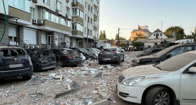 У поліції назвали кількість постраждалих та жертв через нічну атаку на Київ і область