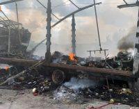 На трасі Дніпро-Харків спалахнула вантажівка