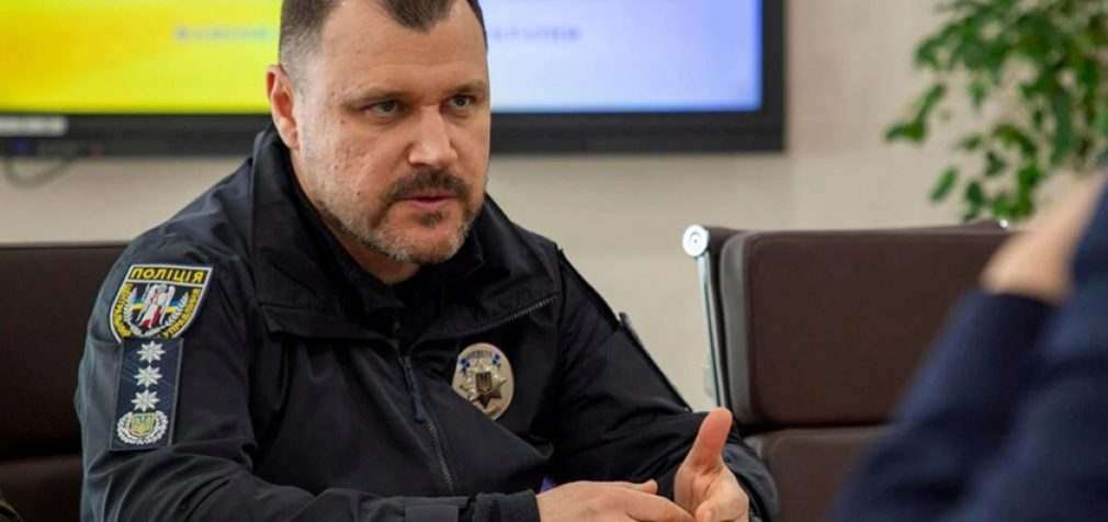Чоловіків, що втекли з України під час воєнного стану, будуть карати: деталі