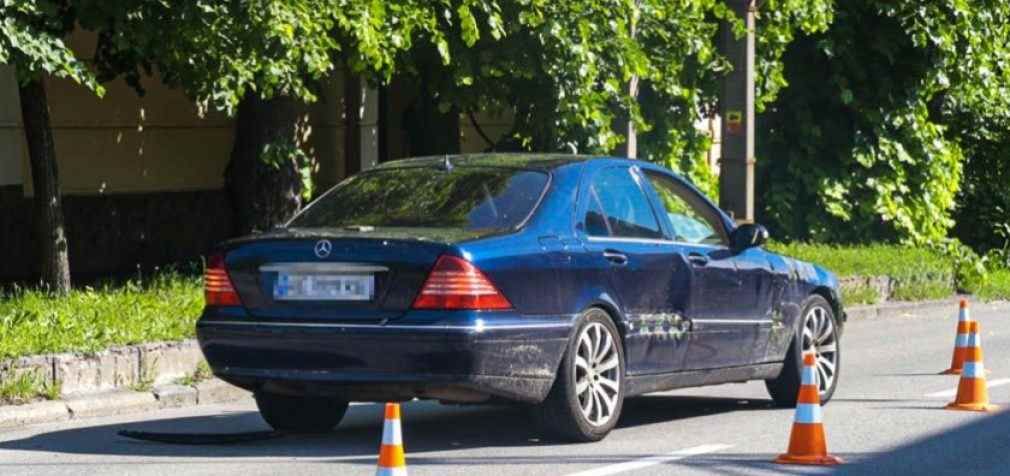 На вулиці Січових Стрільців у Дніпрі Mercedes збив жінку