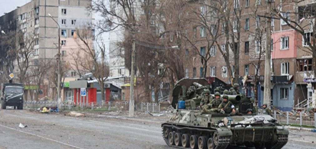Андрющенко повідомив про потужні вибухи в окупованому Маріуполі