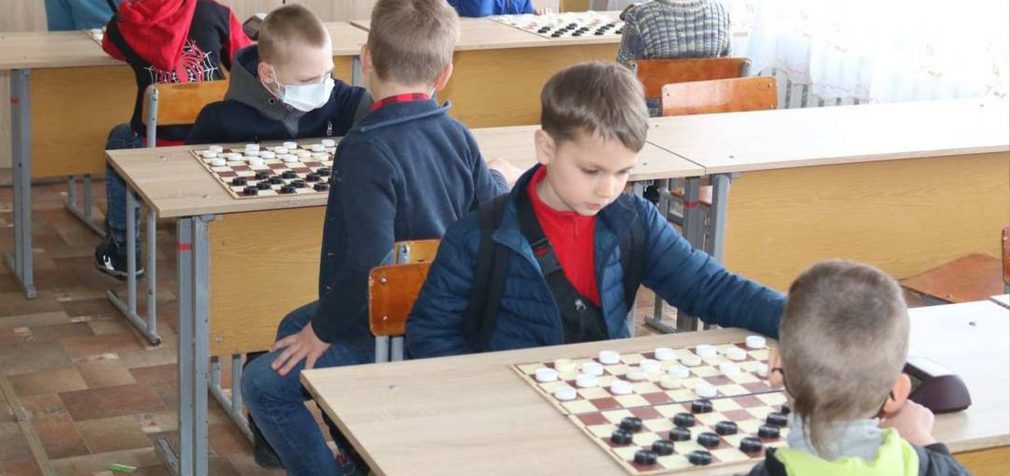 У Кам’янському пройшов чемпіонат області з міжнародних шашок