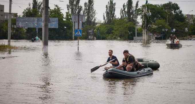 На Херсонщині окупанти вимагають гроші у волонтерів за евакуацію – ДСНС