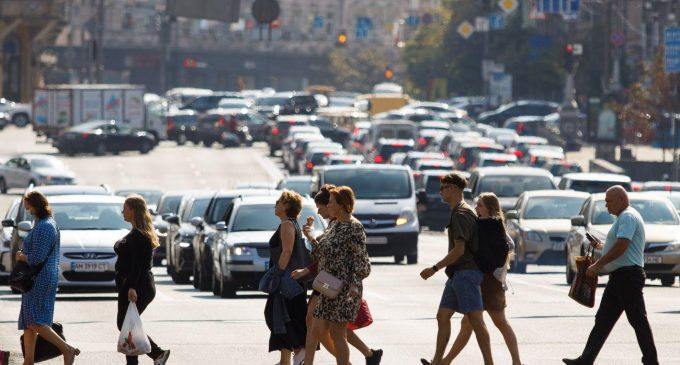 У центрі Києва завтра обмежать рух автомобілів