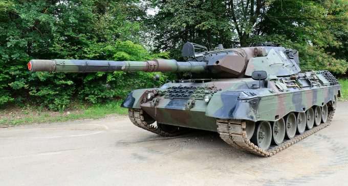 Нідерланди хочуть купити десятки танків Leopard 1 для України