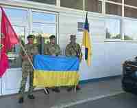 В Україні показали трьох військовополонених, яких повернули з Угорщини