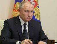 Путін заявив, що чекає кінця контрнаступу і “має плани”