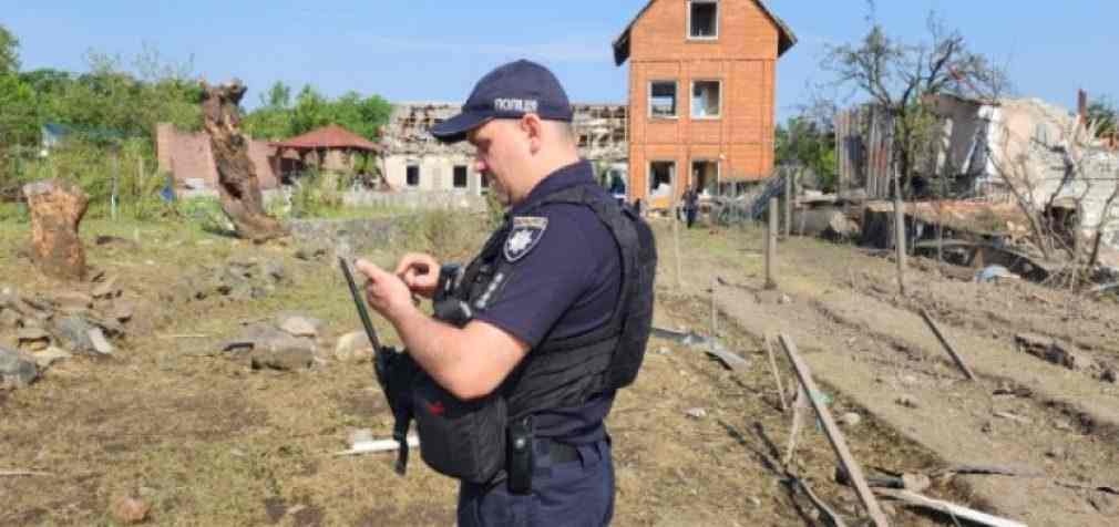 Унаслідок обстрілів російськими військовими приватного сектору Дніпра постраждали люди