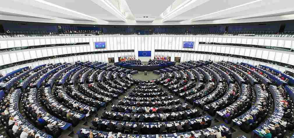 Європарламент засудив підрив Росією Каховської ГЕС