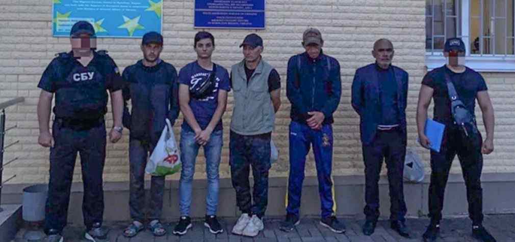 На Дніпропетровщині затримано п’ятьох нелегалів: що чекає на порушників