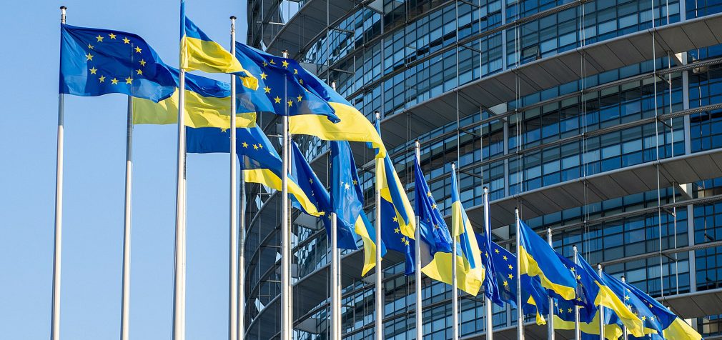 ЄС про підрив Каховської ГЕС: Це новий вимір російських звірств