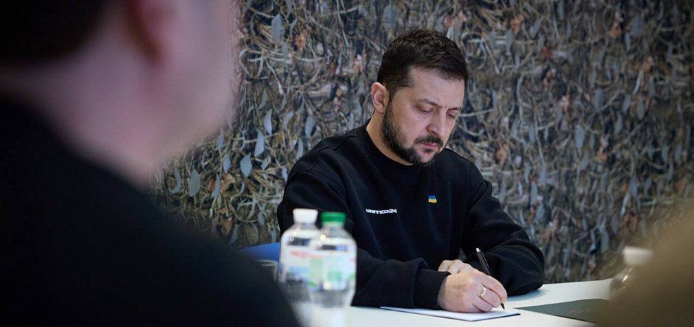 Зеленський підписав закон, що дозволяє націоналізувати банк Фрідмана
