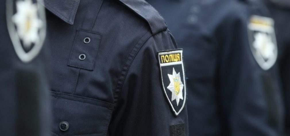 Поліцейський з Дніпра продав речдоки до ломбарду більше ніж на 300 тис. грн: деталі