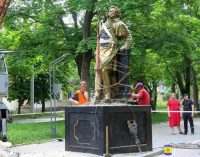 У Жовтих Водах демонтували пам’ятник Пушкіну у день його народження