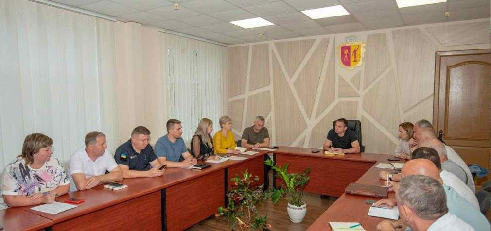 У Камʼянському пройшло засідання штабу з питань усунення наслідків негоди