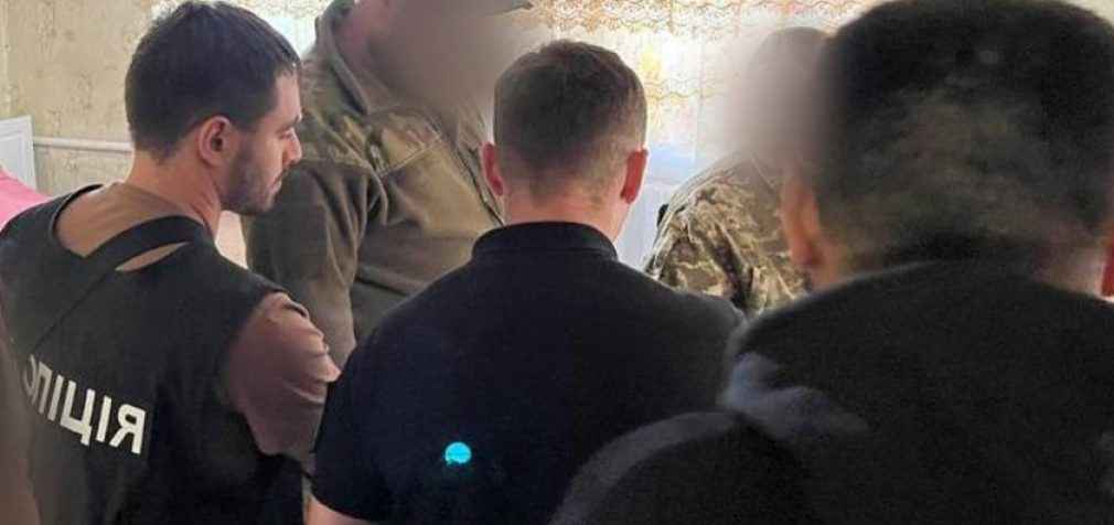 Запорізька кіберполіція викрила шахрая, який ошукував військових на мільйон гривень