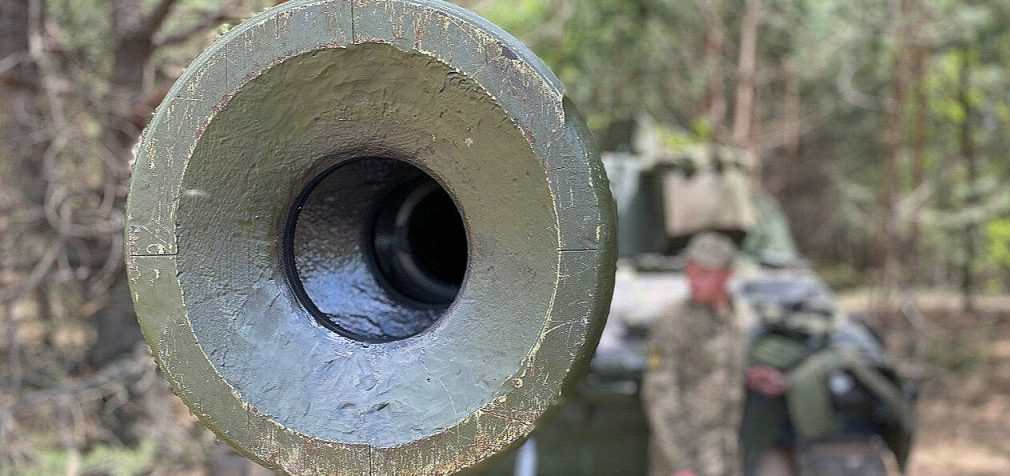 Сирський показав, як ЗСУ знищують російські танки на полі бою