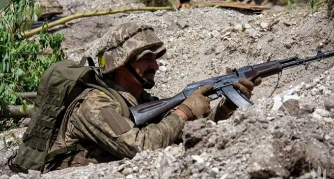 Зведення: Сили оборони стримують наступ ворога в районі Мар’їнки