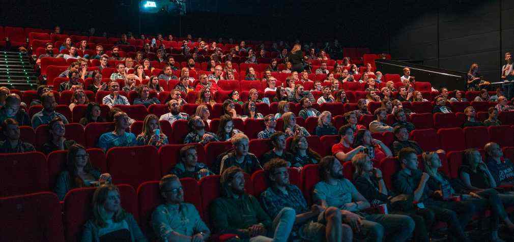 55% українців хочуть дивитися фільми з українським дубляжем – опитування