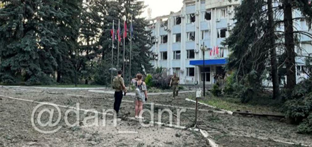 Російські окупанти повідомили про “прильоти” по адміністрації Волновахи