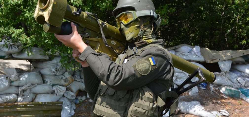 У Київській області чути вибухи, працює ППО