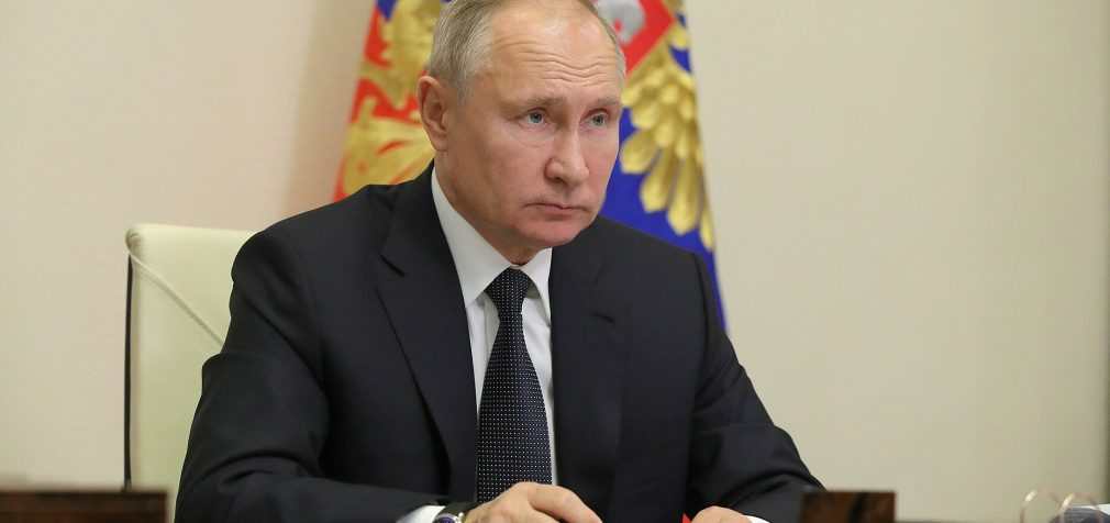Ексдиректор ЦРУ закликав посилити тиск на Росію: Путін у дуже складній ситуації