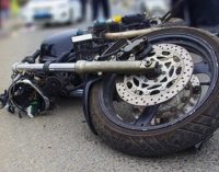 На Південному мосту Дніпрі на смерть розбився 22-річний мотоцикліст