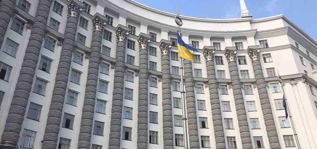 Уряд планує підвищити мінімальні ціни на алкогольні напої на 11-71%