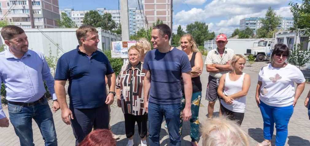 Міська влада Кам’янського перевірила умови проживання вимушених переселенців