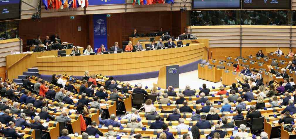 Європарламент затвердив план зі збільшення виробництва боєприпасів та ракет