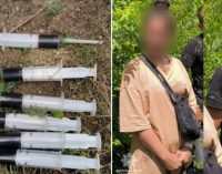 Шість шприців на двох: криворізькі патрульні виявили наркотичні речовини