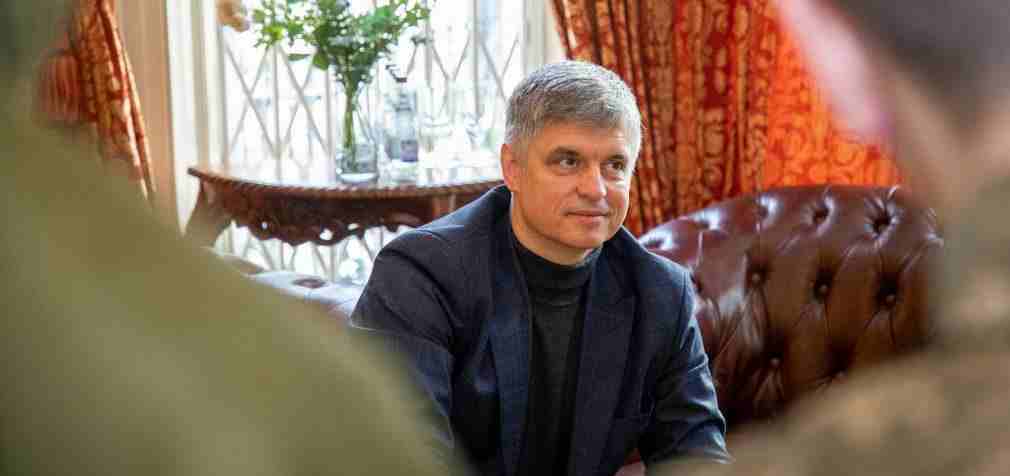 Зеленський звільнив посла України у Великій Британії Пристайка