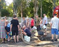 Рятувальники підвозять воду до зневоднених населених пунктів Дніпропетровщини: деталі