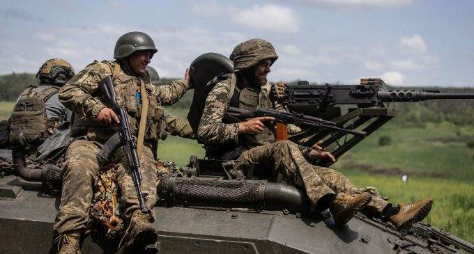 ЗСУ вибивають росіян та закріплюються на Бахмутському напрямку: карти боїв ISW