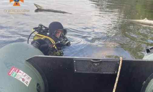 У Запоріжжі рятувальники вилучили з водойми тіло загиблого чоловіка