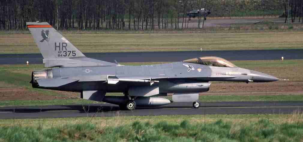 США дозволили Данії та Нідерландам передати F-16 Україні – джерело