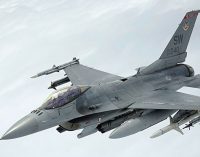 CNN: Остаточного плану навчання українських льотчиків на F-16 досі немає