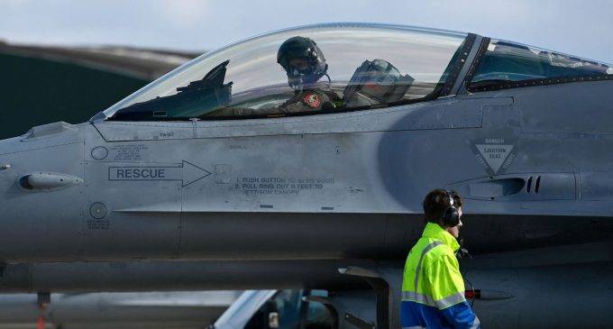 Чому Росія націлилася на захід України й до чого тут F-16. Експерт пояснив план ворога