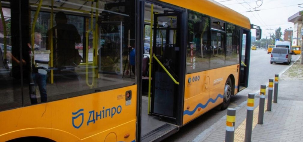 З 7 серпня популярний автобусний маршрут у Дніпрі змінить напрямок руху