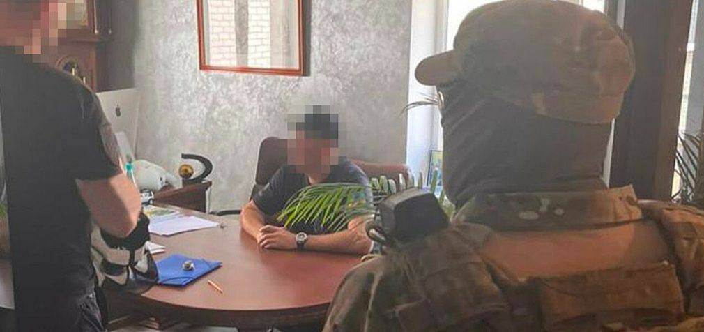 У Кропивницькому затримали депутата за підозрою у вимаганні